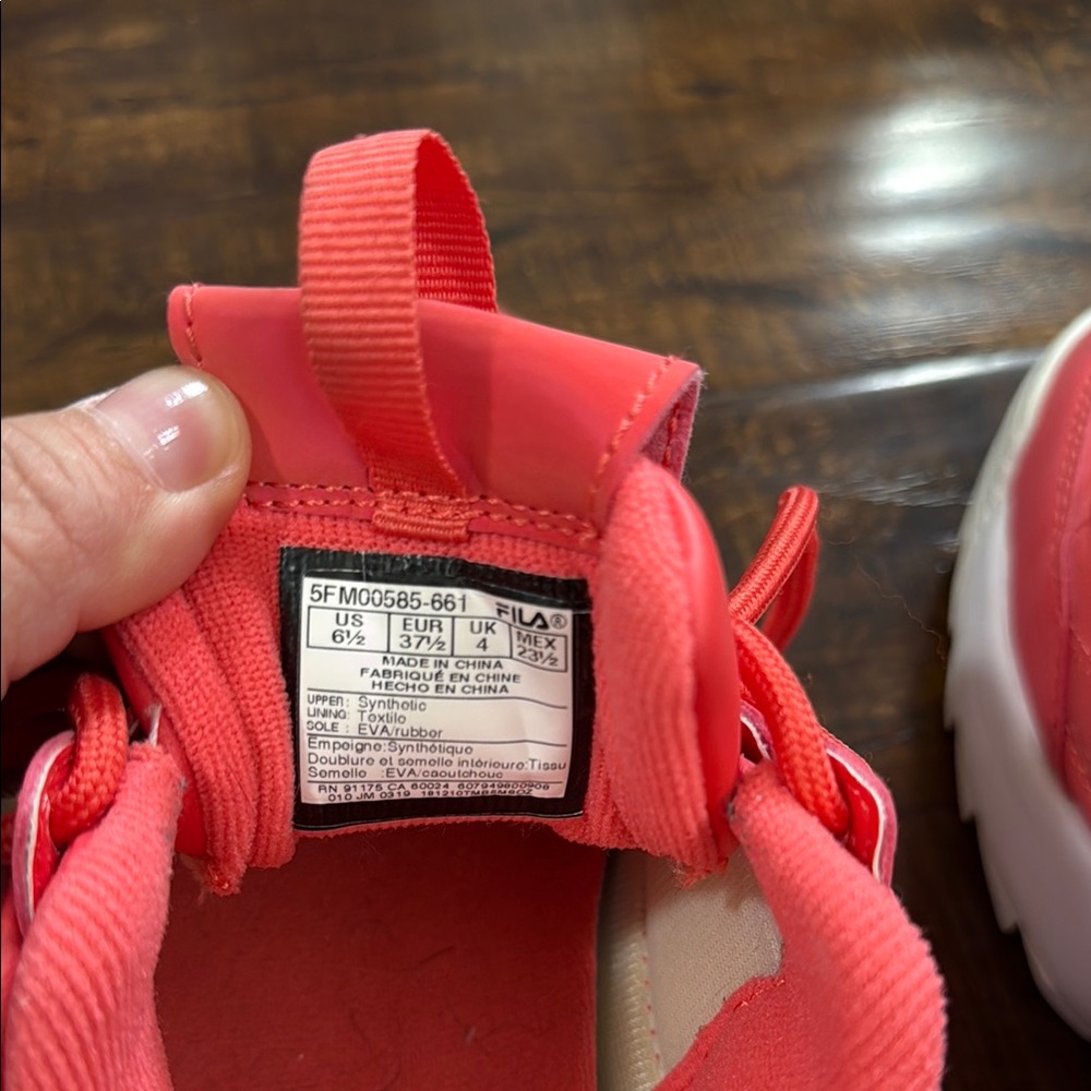 Fila Women's DISRUPTOR II Size 6.5 5FM00585-661 - Picture 6 of 7